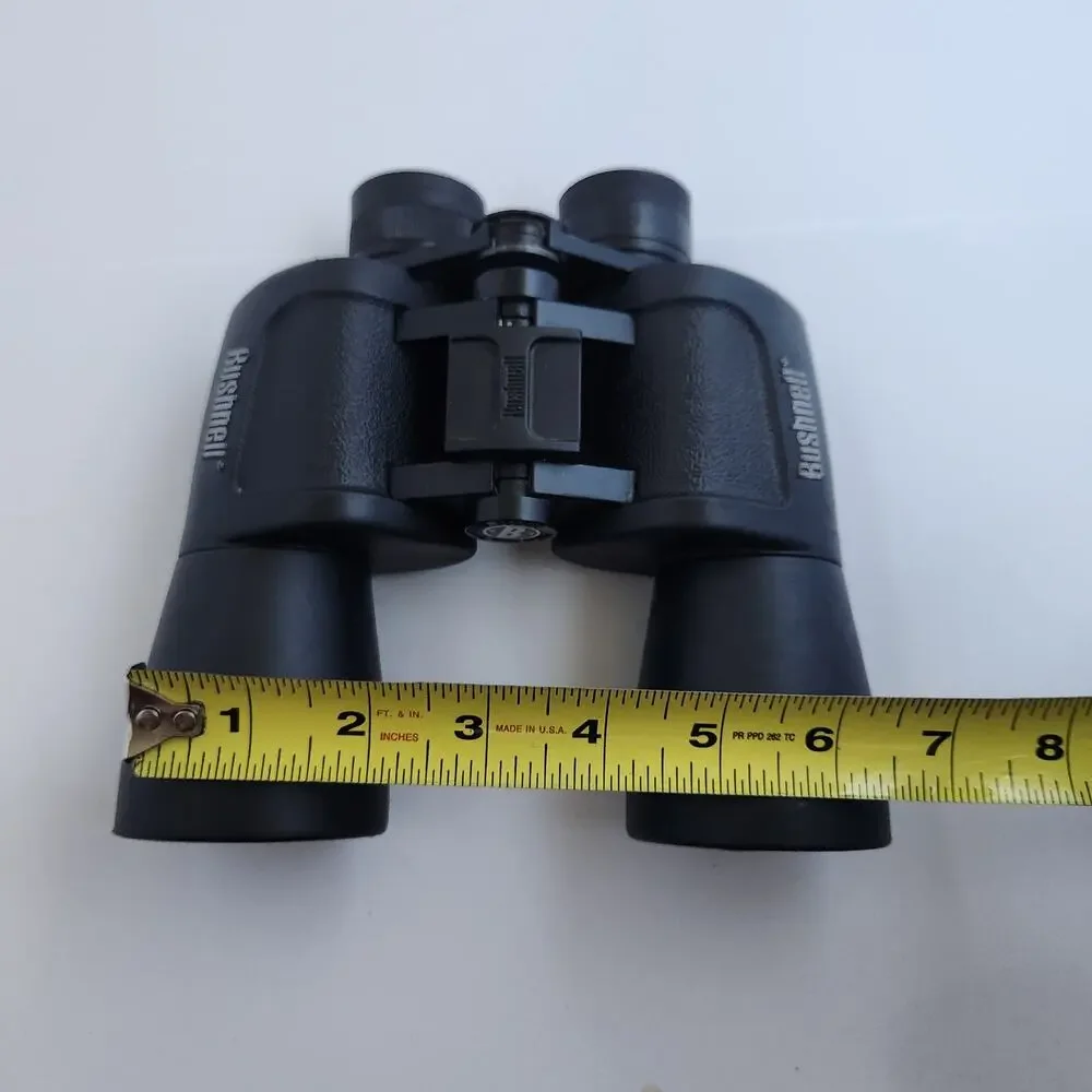 Bushnell 16x50 FOV 182ft with case